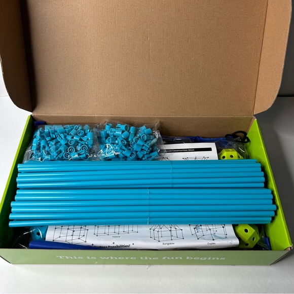 Construct-A-Fort - Picture 6 of 14